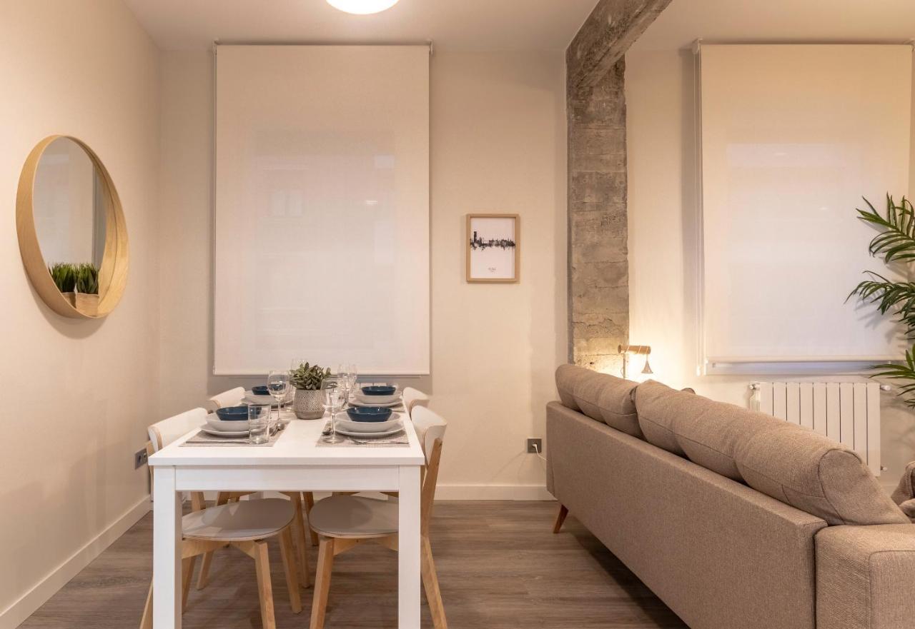 Recien Reformado Junto A Metro San Mames Appartement Bilbao Buitenkant foto